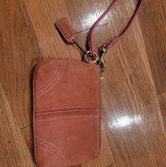 Coach suede wristlet - coral - Picture 2 of 3